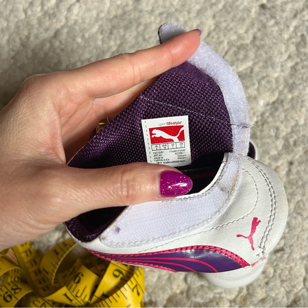PUMA Infant Crib Shoes Size 3 Pink Soft Sole Sneakers Velcro Pre-Walker - Picture 9 of 10